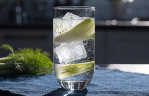 16 Simple Homemade Drinks for Weight Loss