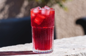 16 Simple Homemade Drinks for Weight Loss